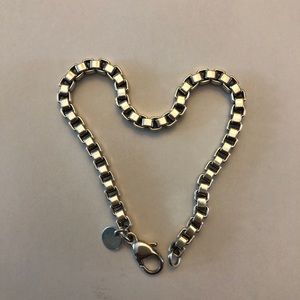 Tiffany Venetian link SS bracelet